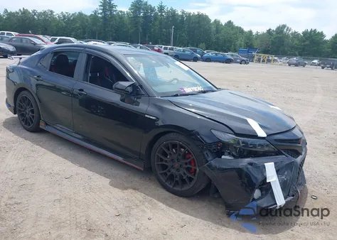 2020 Toyota Camry Trd z USA, uszkodzony, nr VIN 4T1NZ1AK7LU039890